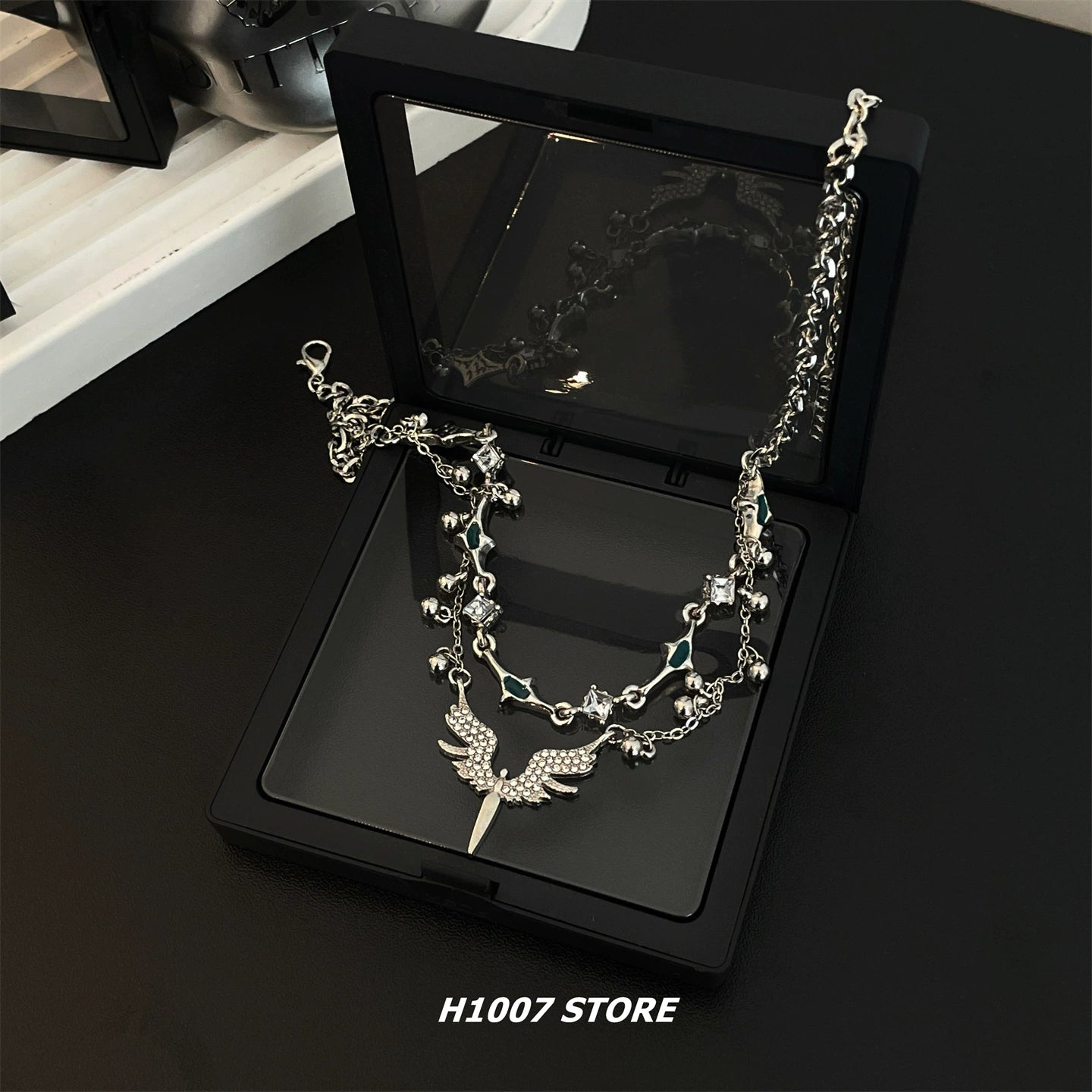 undefined,5880407392671