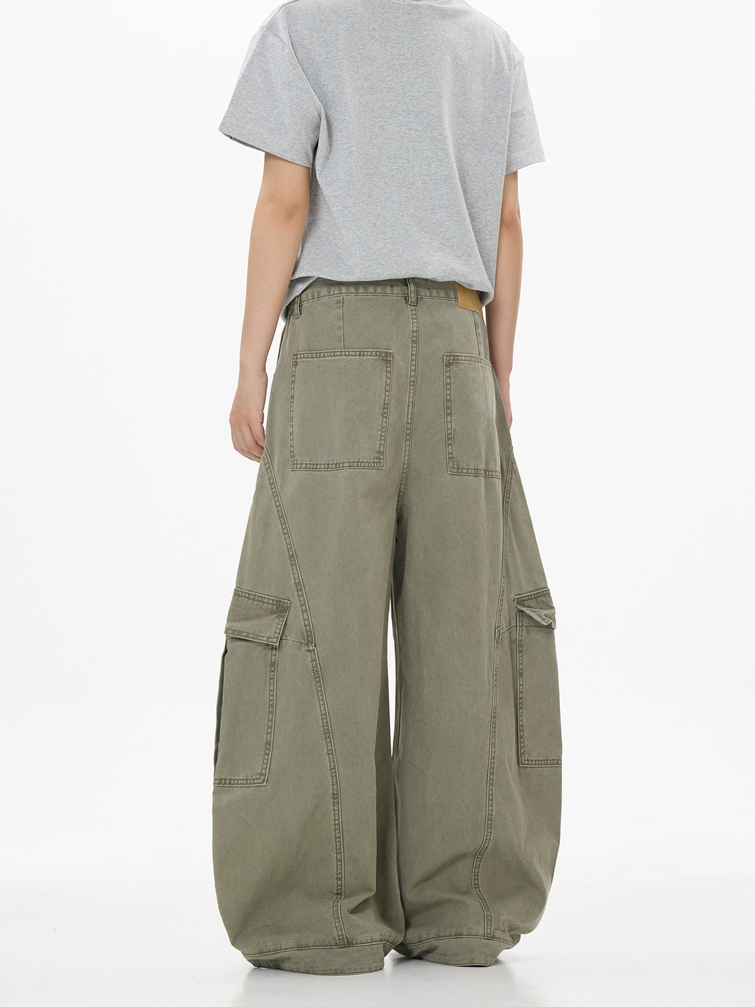 Distressed Multi-Pocket Wide-Leg Cargo Pants