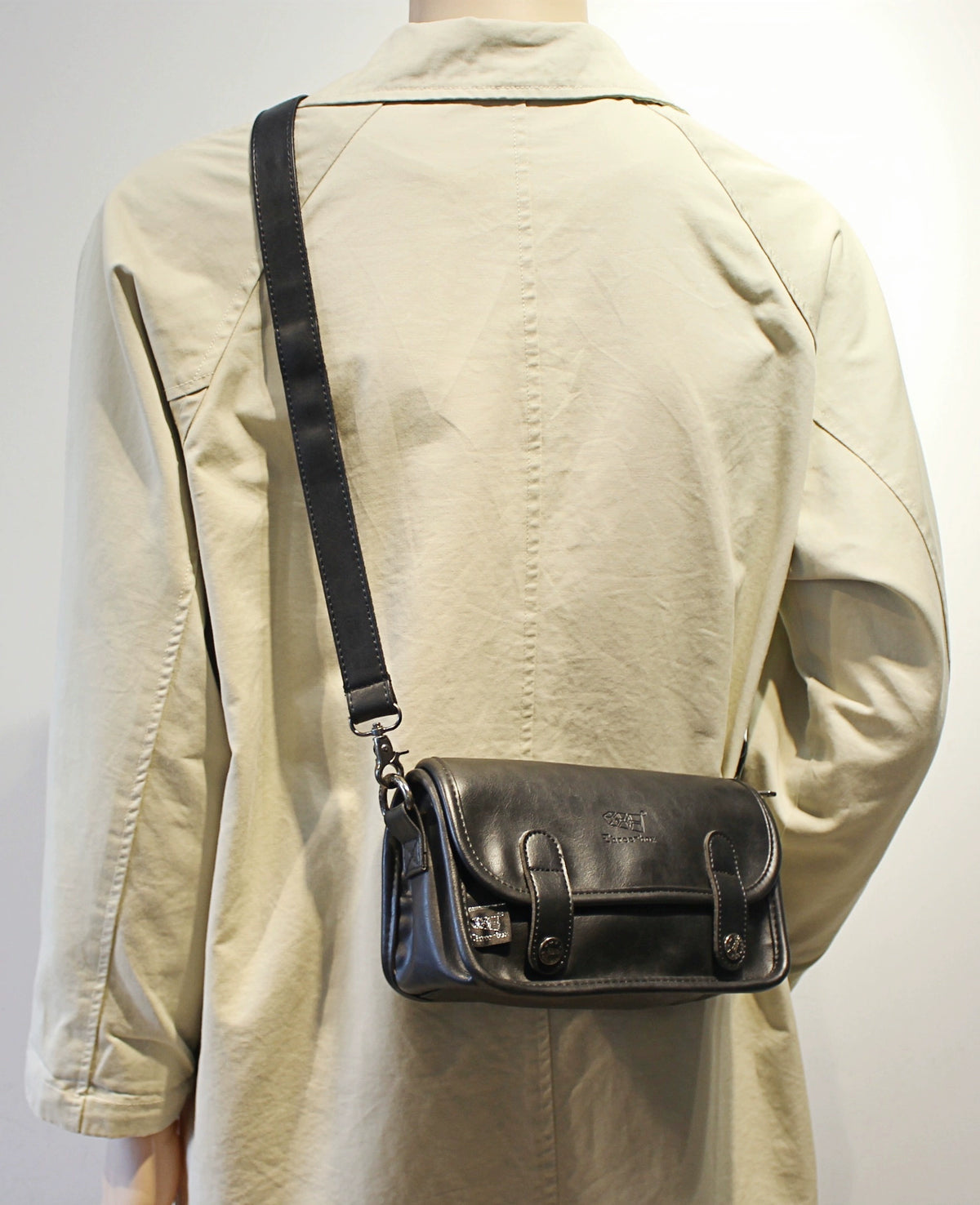 undefined,6087324194014