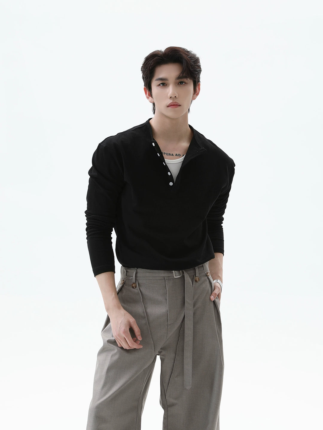 Henley-Kragen Langarm Slim Pullover 