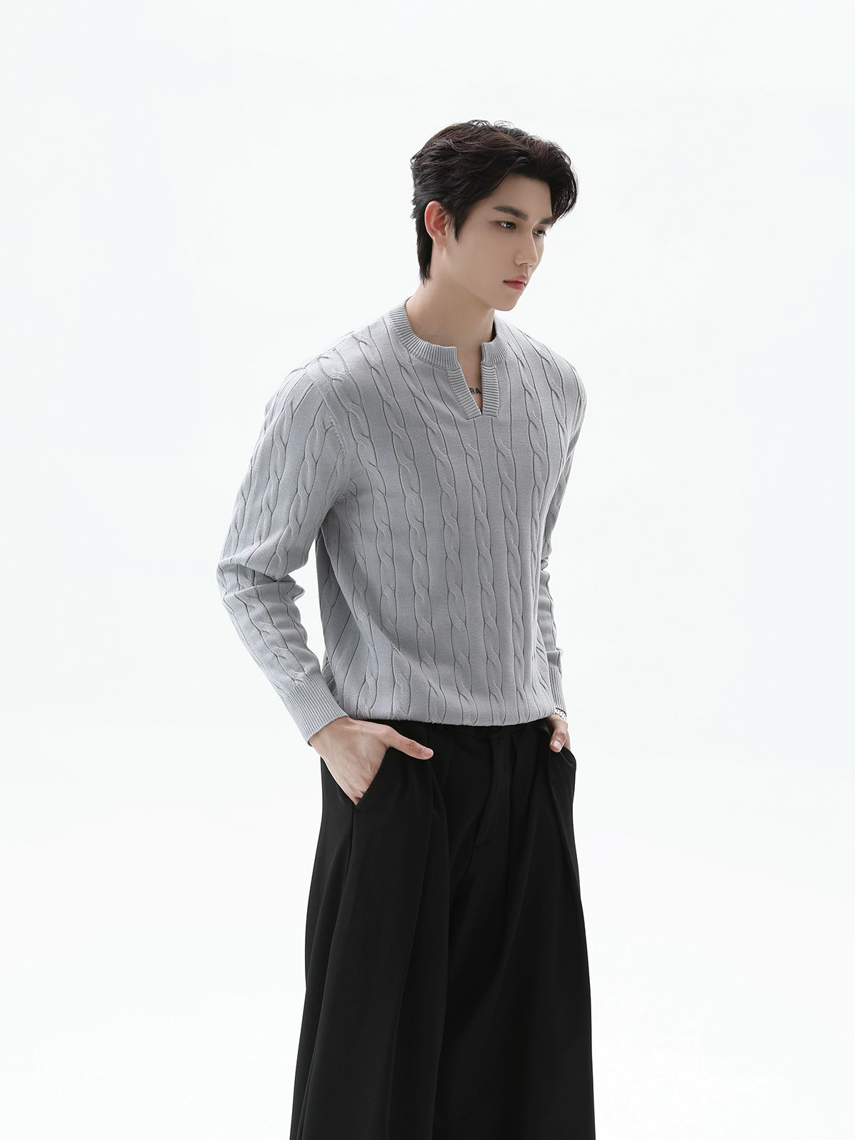 V-Yaka Kablo Örgü Kazak 