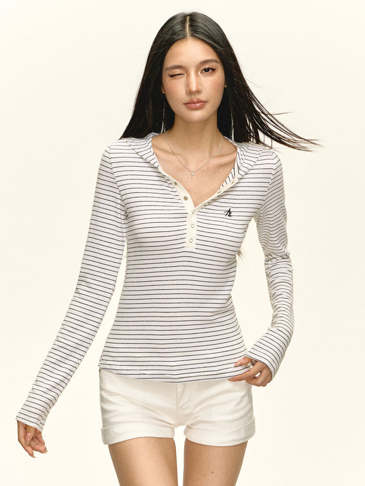Chemise Henley à manches longues à capuche rayée 