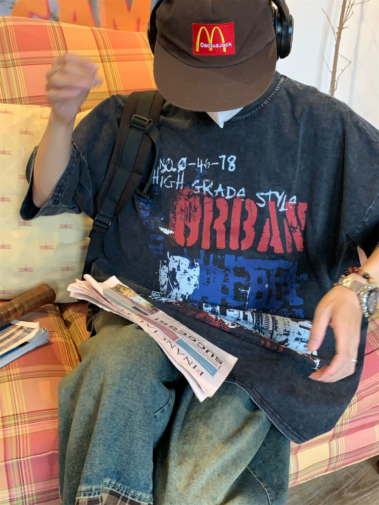 オーバーサイズのグラフィティプリントショートスリーブTシャツ 