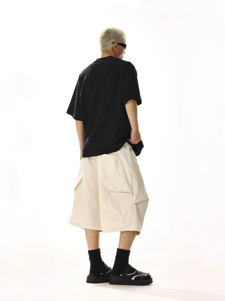 Wide-Leg Pleated Cropped Pants