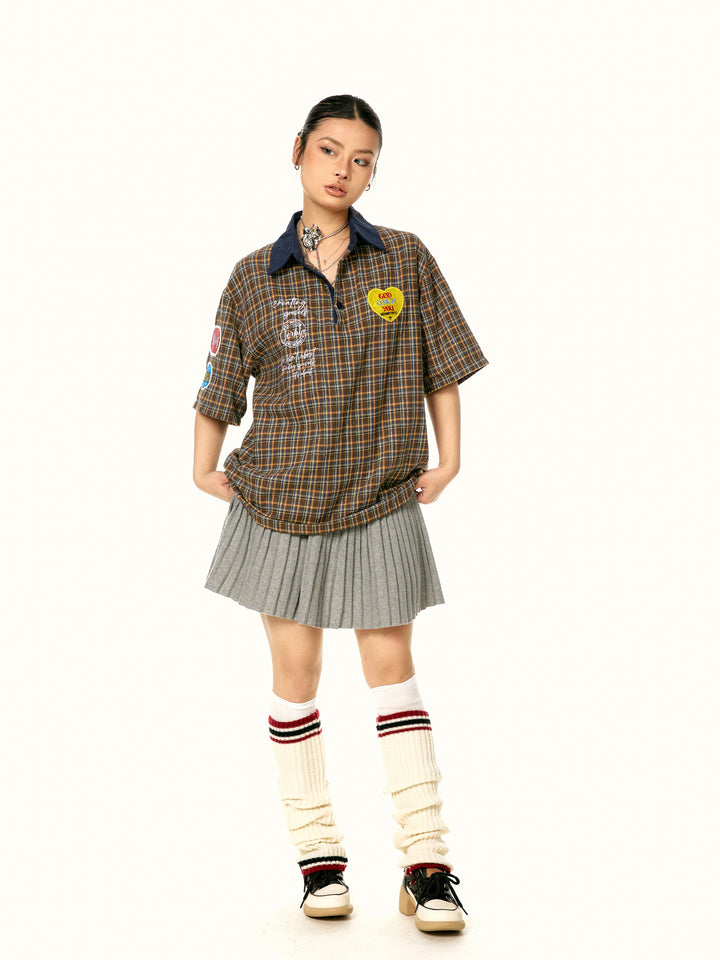 Plaid Emblem Lapel Loose Fit Shirt