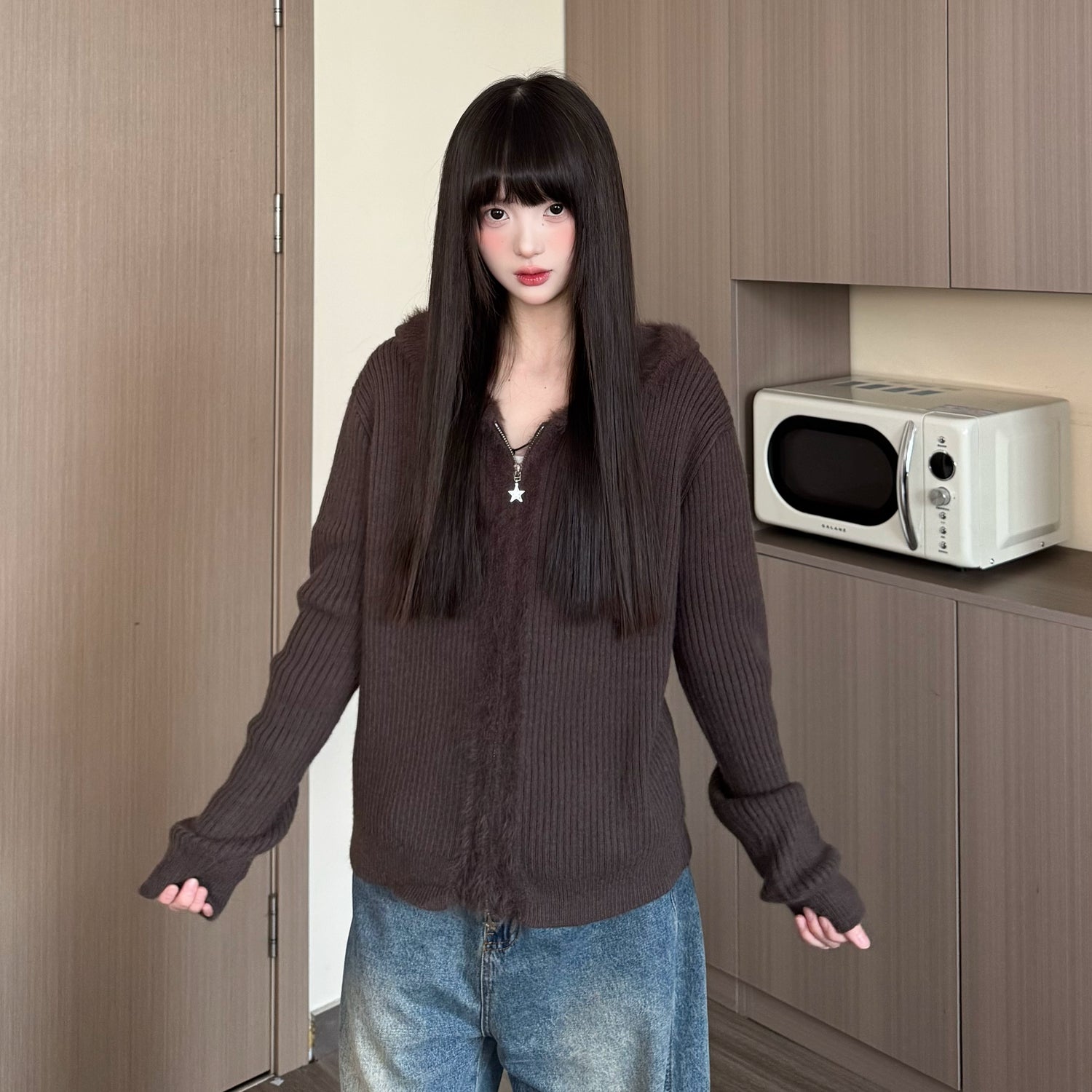 クマの耳付きフードニットカーディガンセーター 