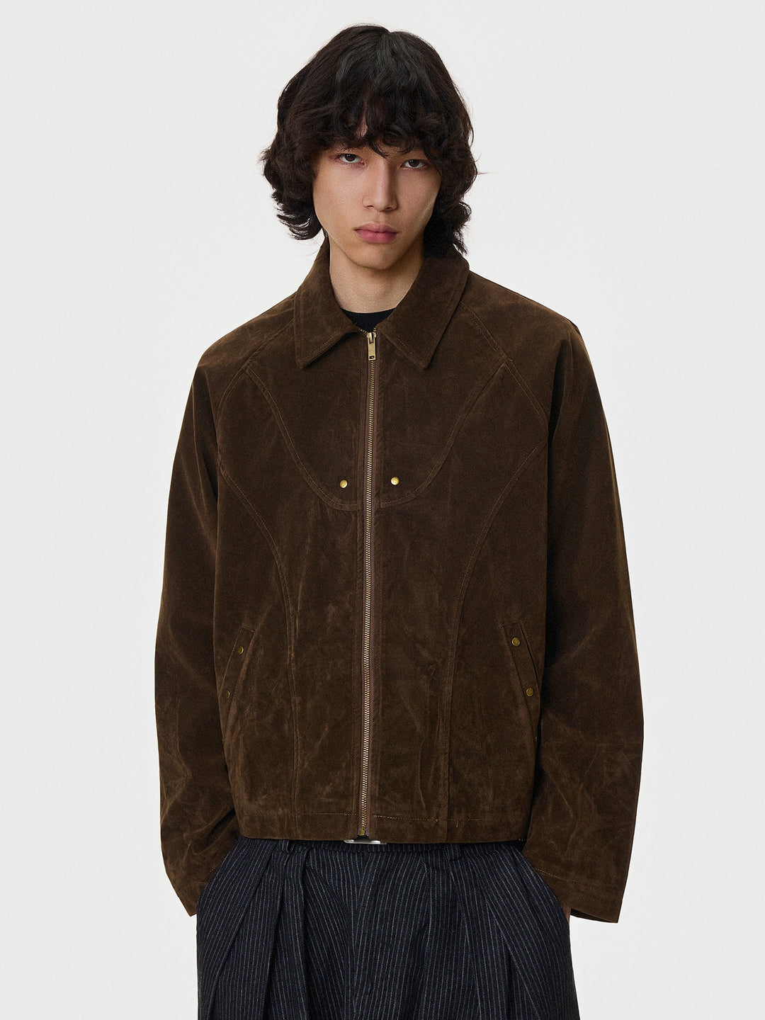 Veste zippée déstructurée en daim coupé 