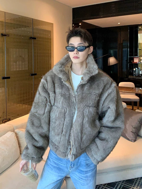 جاكيت بياقة Stand مع حواف من الشيرلينغ القابل للعكس 