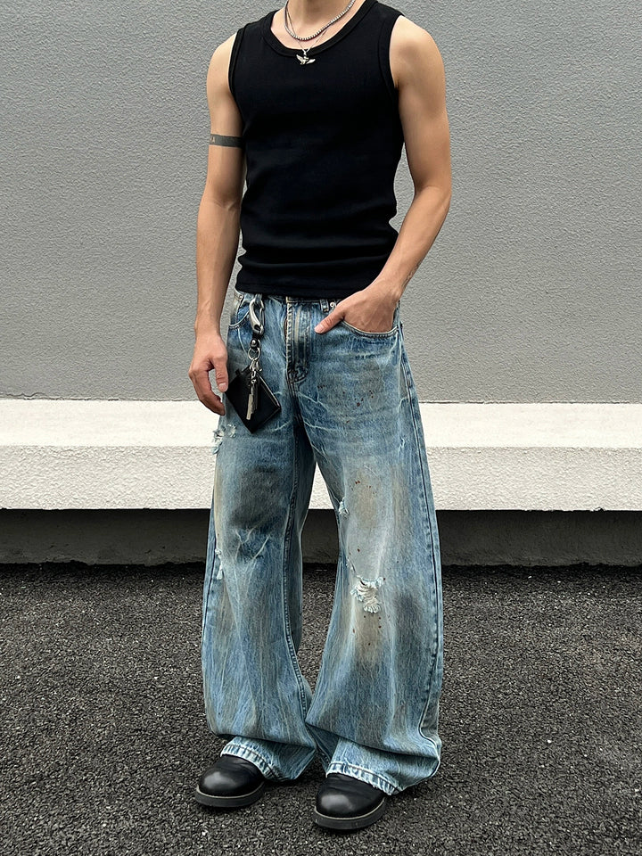 Slidte vide ben ripped jeans 