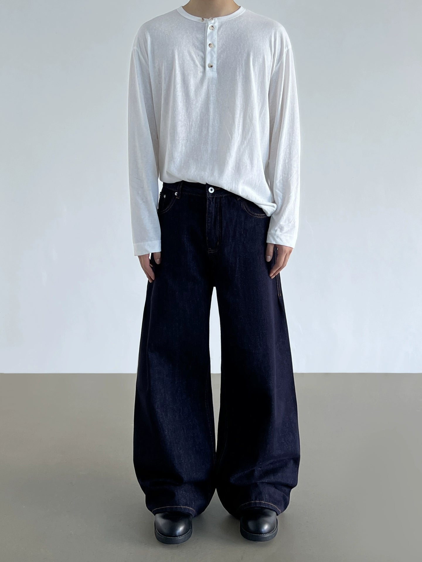 Loose Casual Wide-Leg Jeans