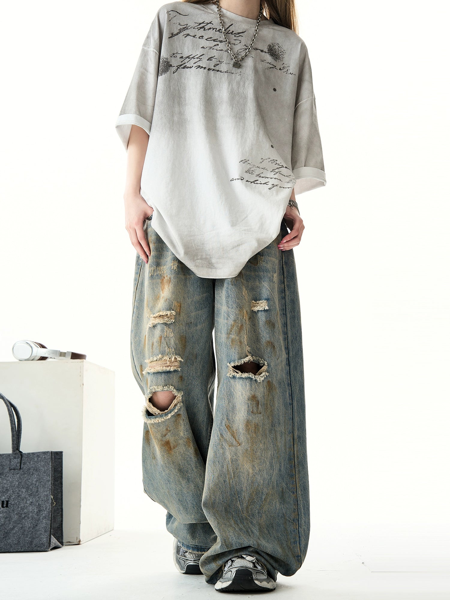 Ripped Wide-Leg Loose Fit Jeans