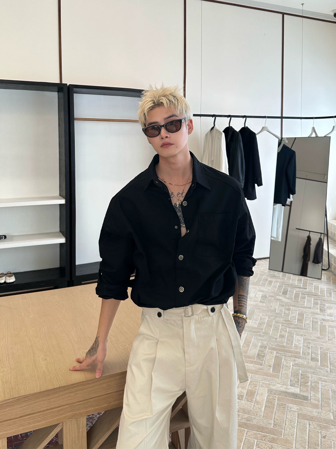 Loose Lapel Long Sleeve Shirt