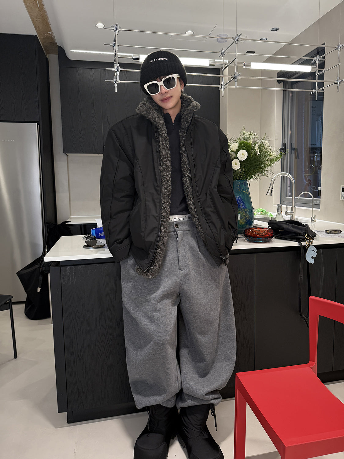 جاكيت معزول بياقة فرو قابلة للإزالة 