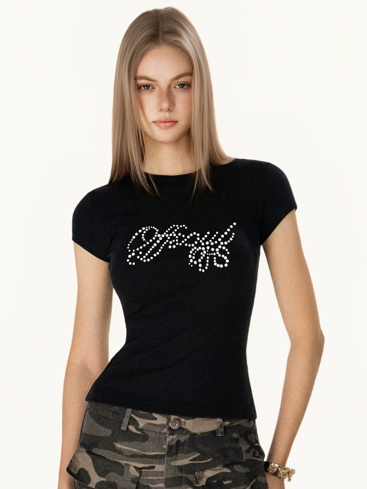 T-shirt à manches courtes slim fit avec perles 