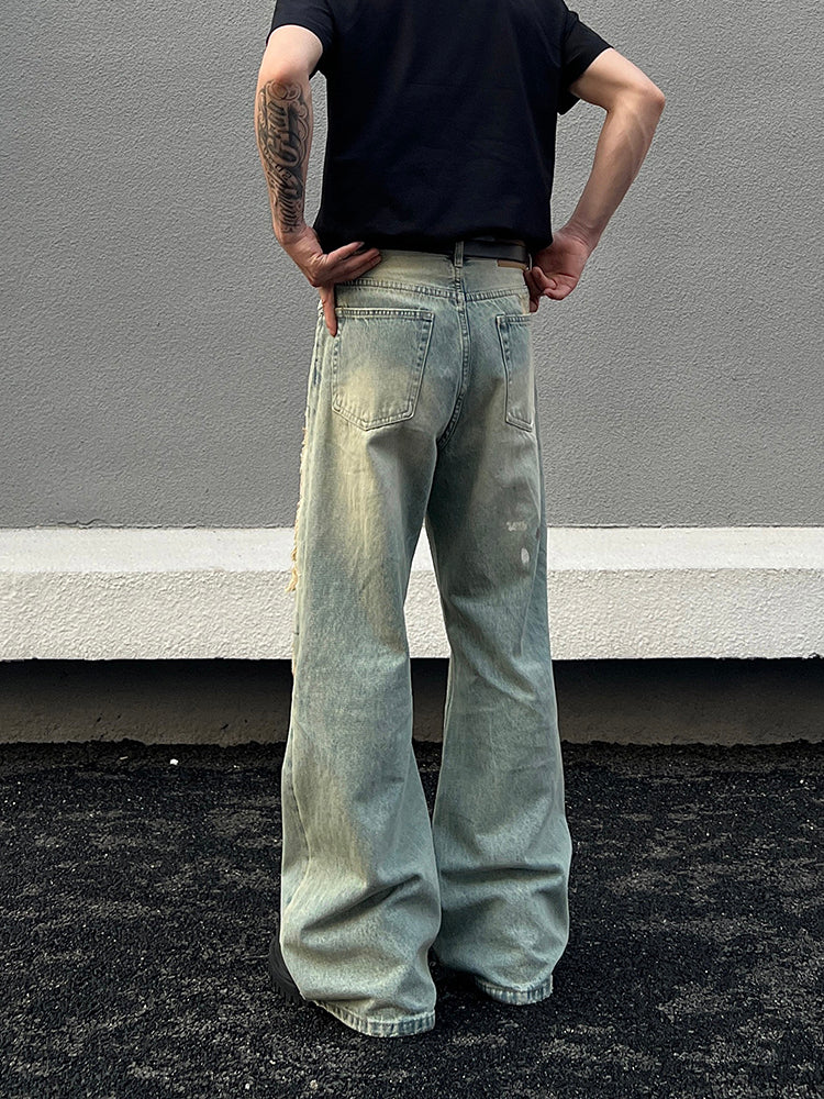 Gestresste, mudgefärbte gerade ausgestellte Hose 