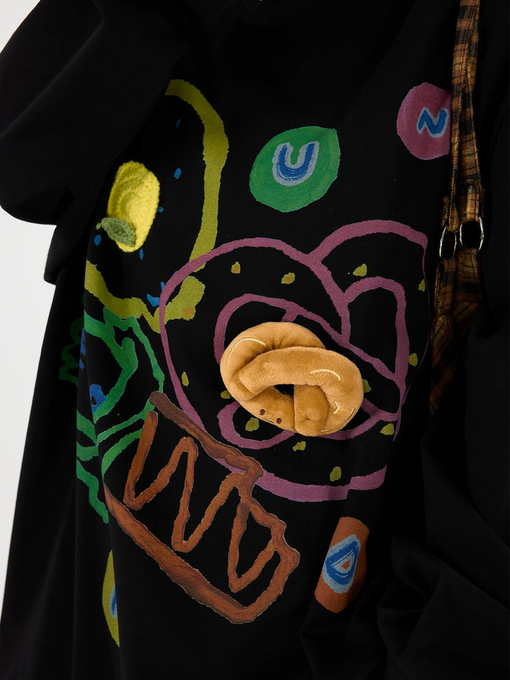 Chemise à col roulé à manches longues avec imprimé graffiti 