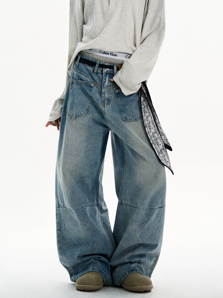 Weite, gewaschene Retro-Jeans mit weitem Bein 