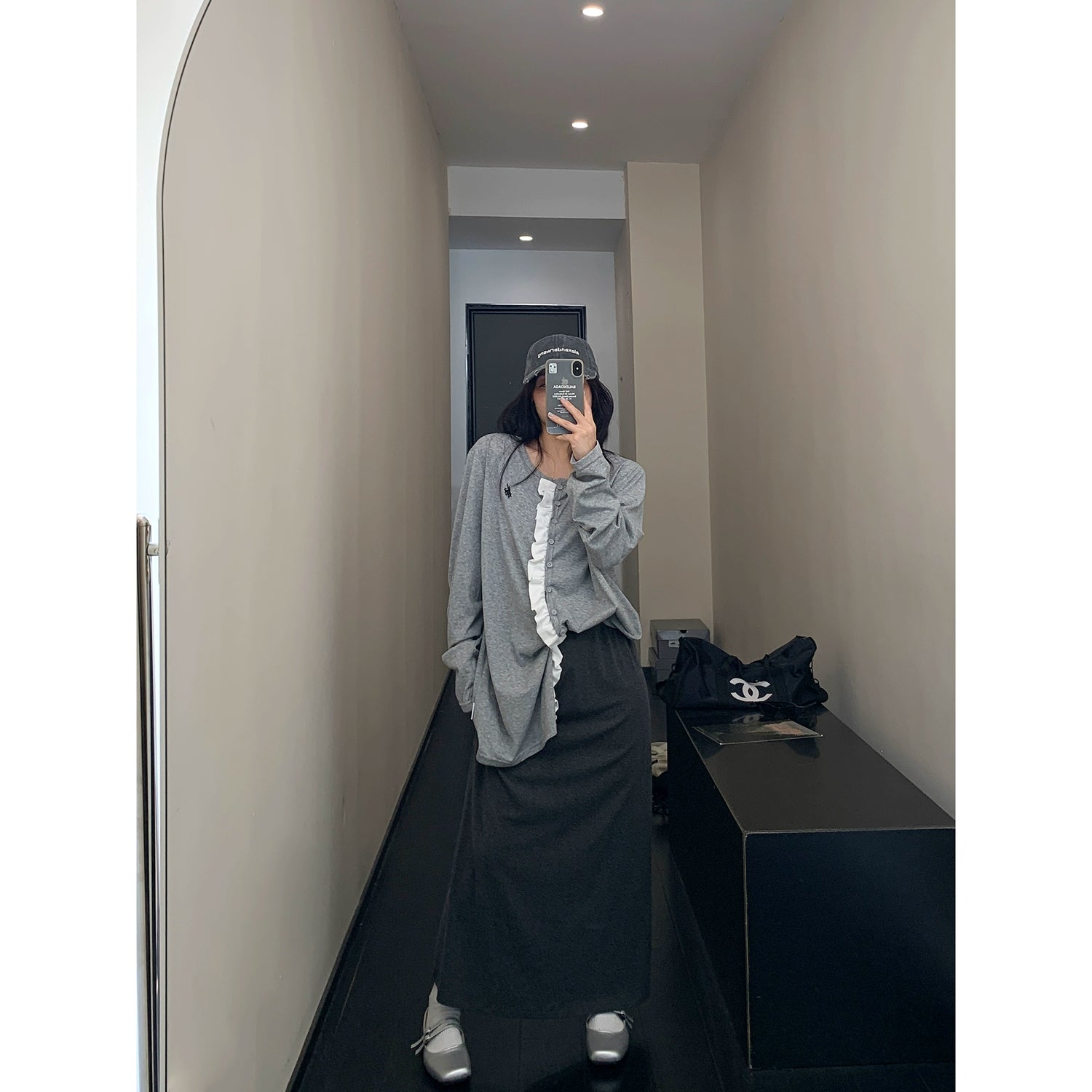 Dantel Detaylı Uzun Kollu Düğmeli Hırka 