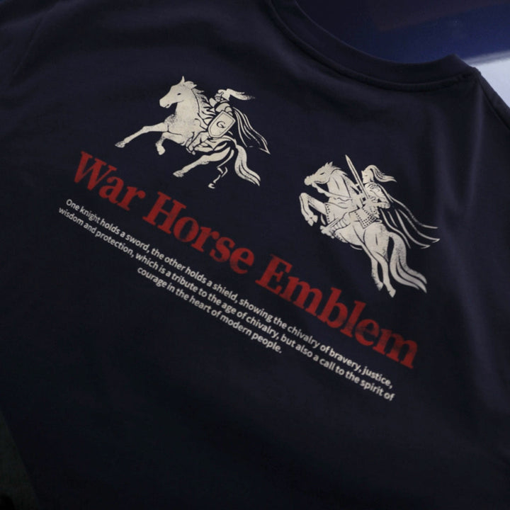 War Horse Emblem Bomulds Graphic Pullover 