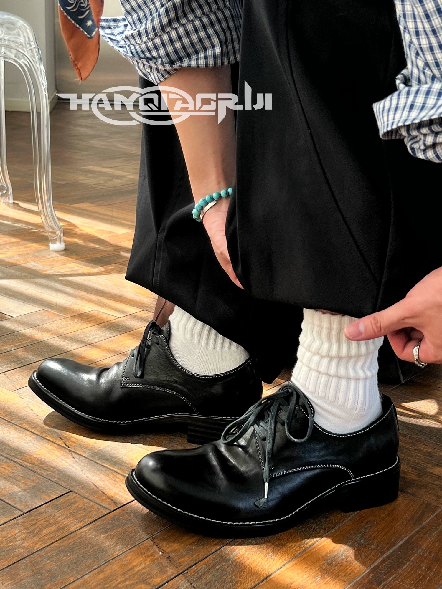 Yıkanmış At Derisi Sivri Burun Derby Deri Ayakkabılar 