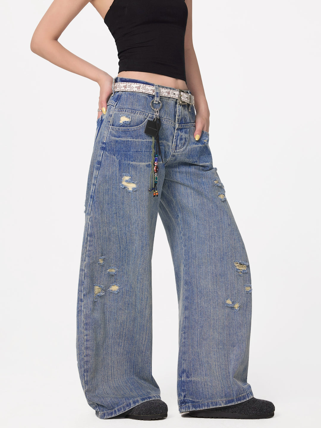 Wide-Leg Distressed Baggy Jeans