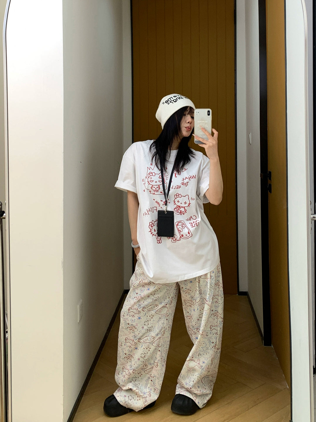 Cartoon Cat Graphic Loose Fit T-Shirt