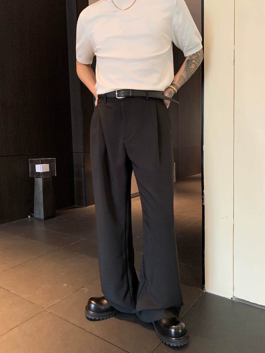 Loose Straight Commuter Pants