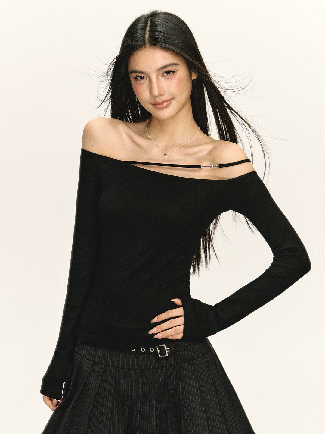 Off Shoulder Slim Fit Long Sleeve Top
