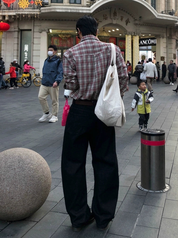 Wide-Leg Straight Jeans
