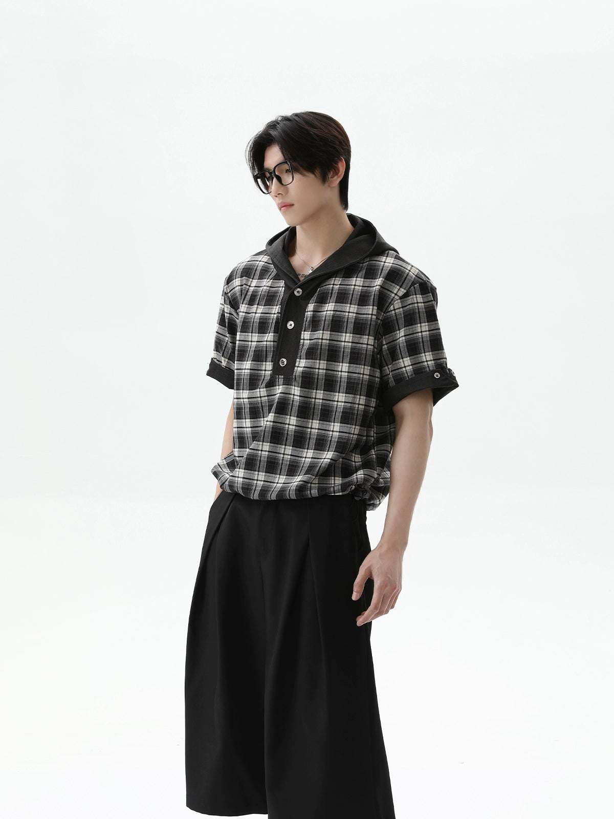 Camicia a maniche corte con cappuccio a quadri 