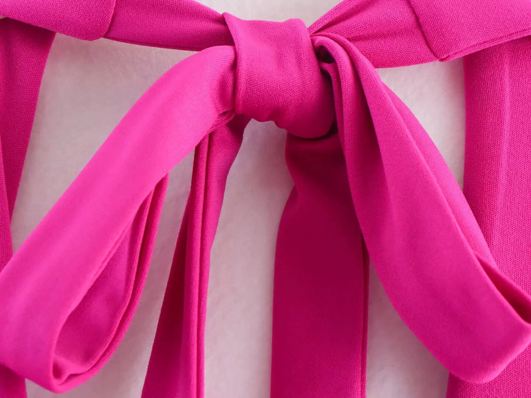 Plissert Halter Midi Kjole med Knute Bak 