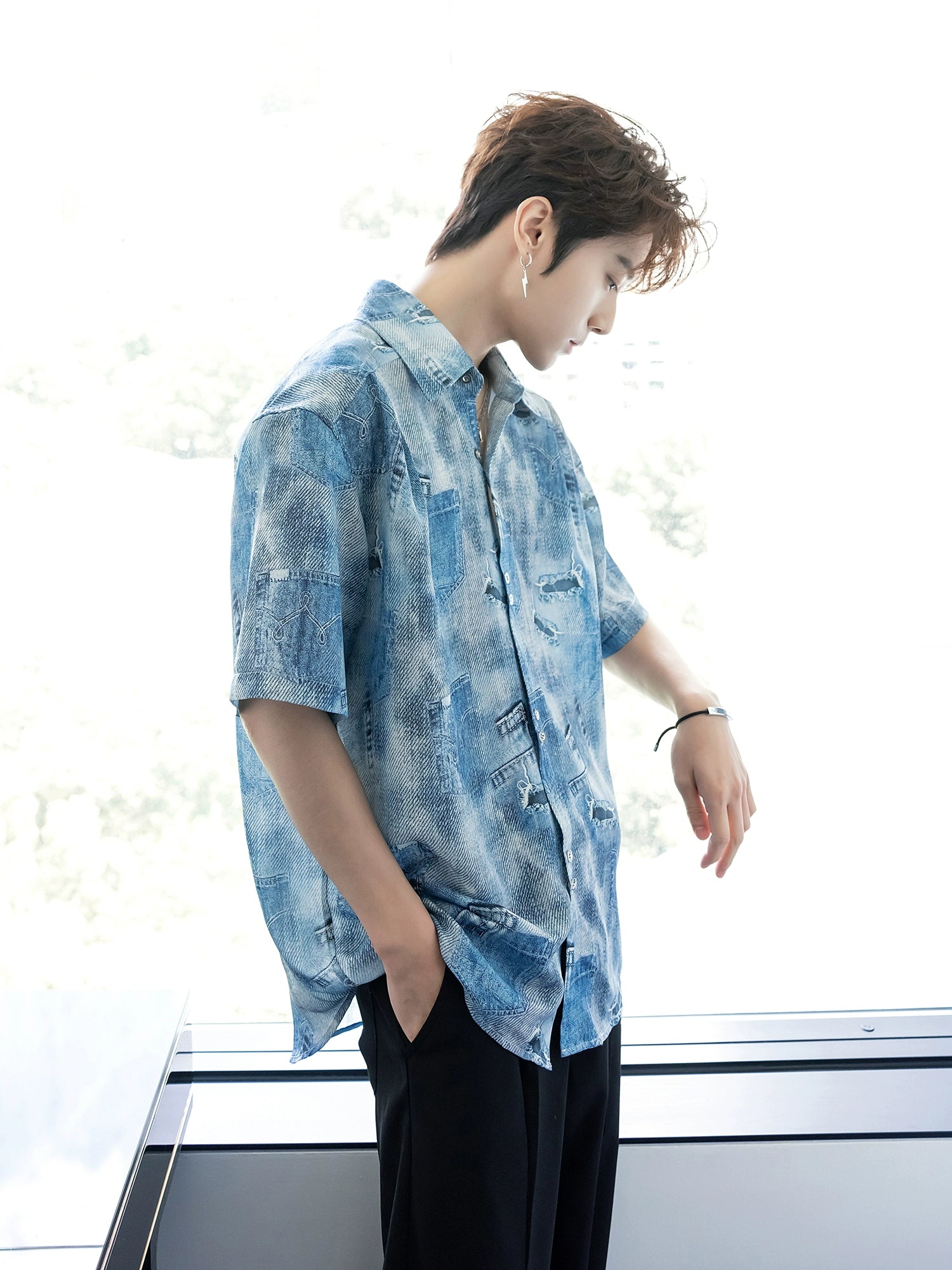 قميص قصير الأكمام من الجينز المطبوعة المقاوم للشمس 