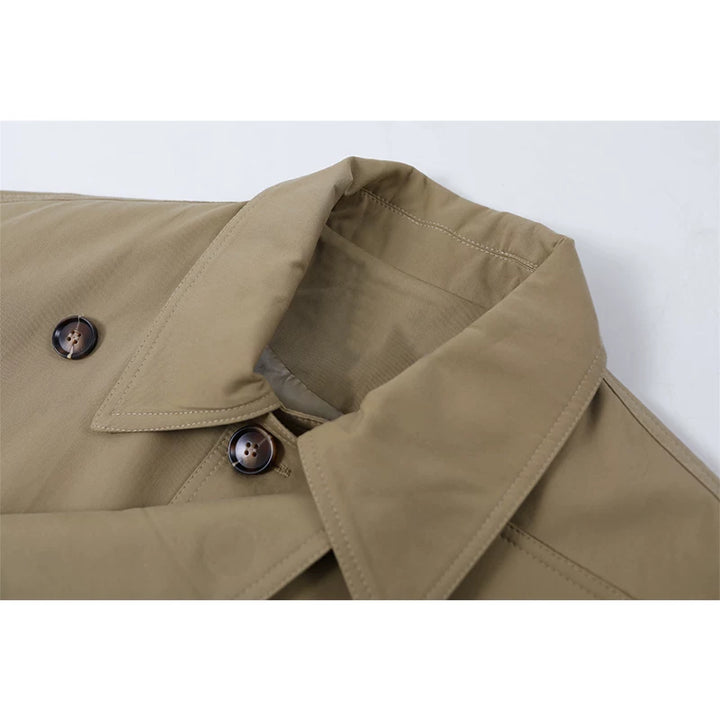 Manteau trench court à double boutonnage ceinturé 