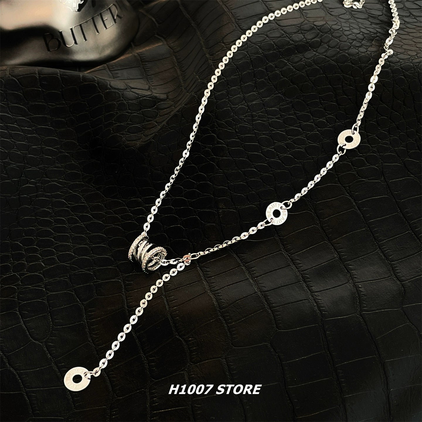 undefined,6100630131649