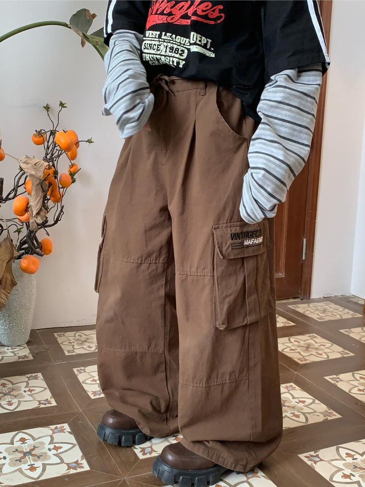 Multi-Pocket Wide-Leg Pants