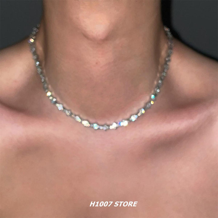 Diamond Floral Clavicle Necklace