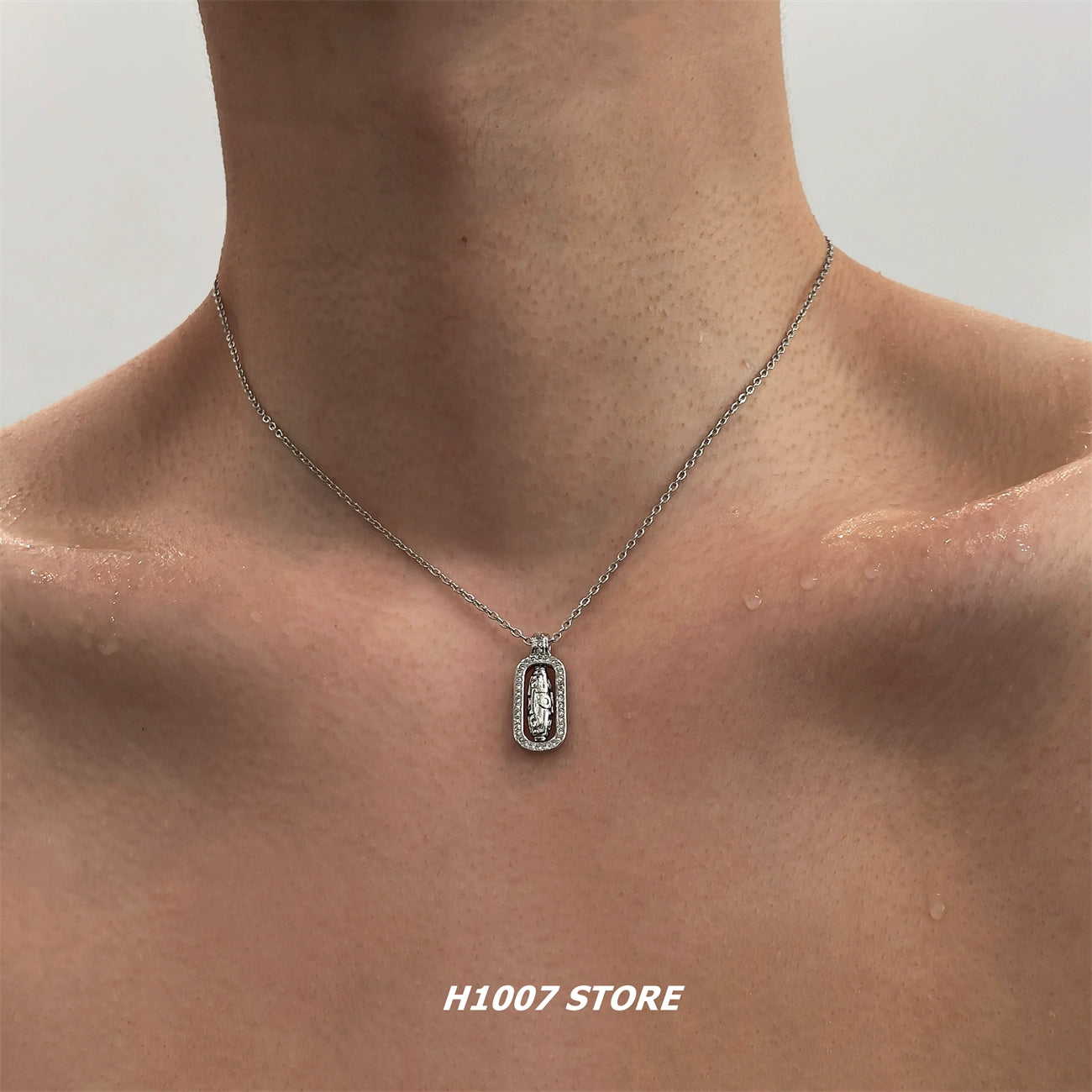 Rotatable Dzi Pendant Clavicle Necklace