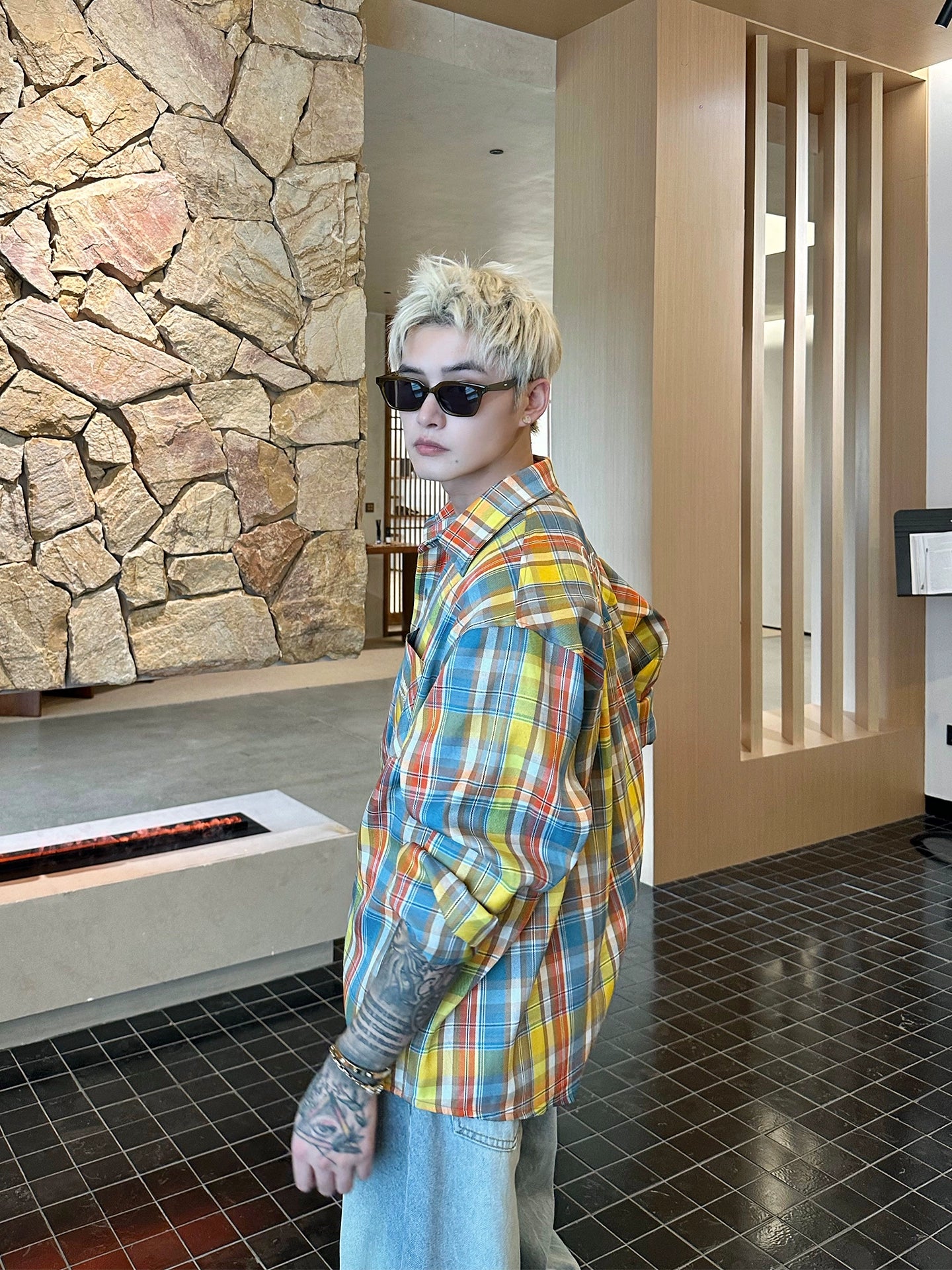 Plaid Casual Button-Up Shirt