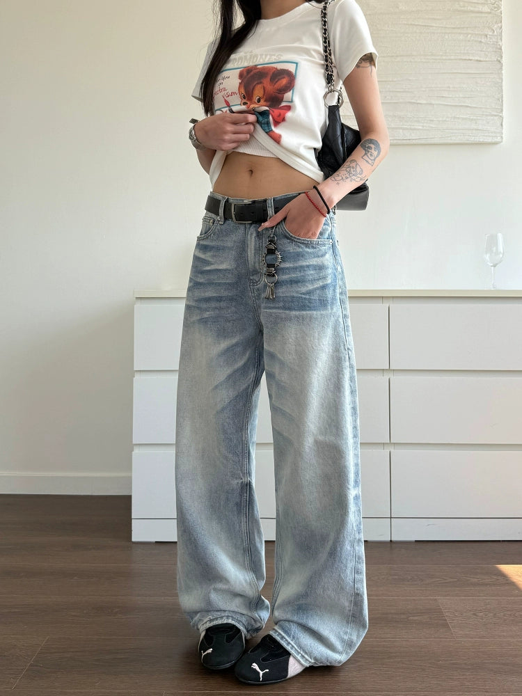 Washed Wide-Leg Pleated Jeans