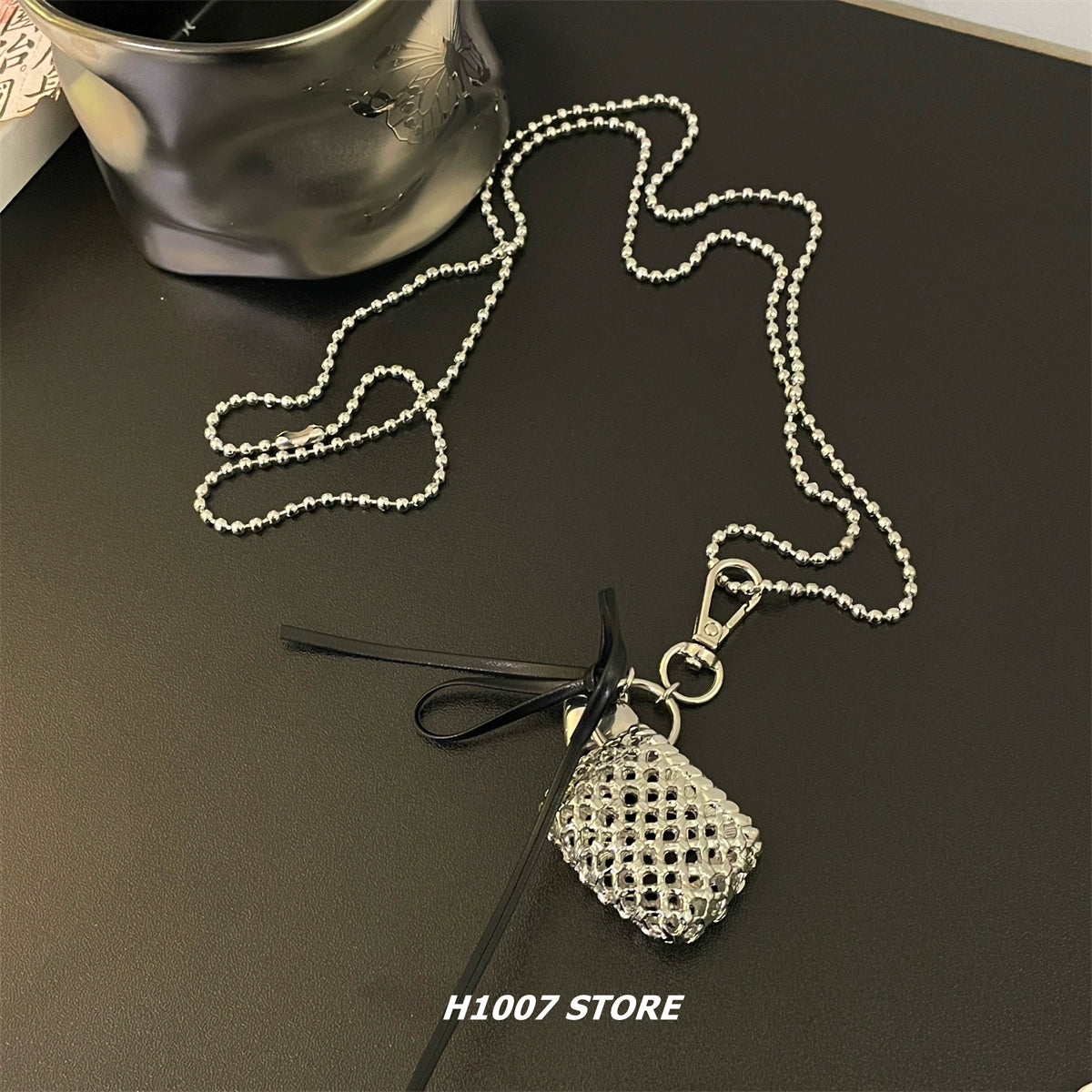 undefined,5961383819317