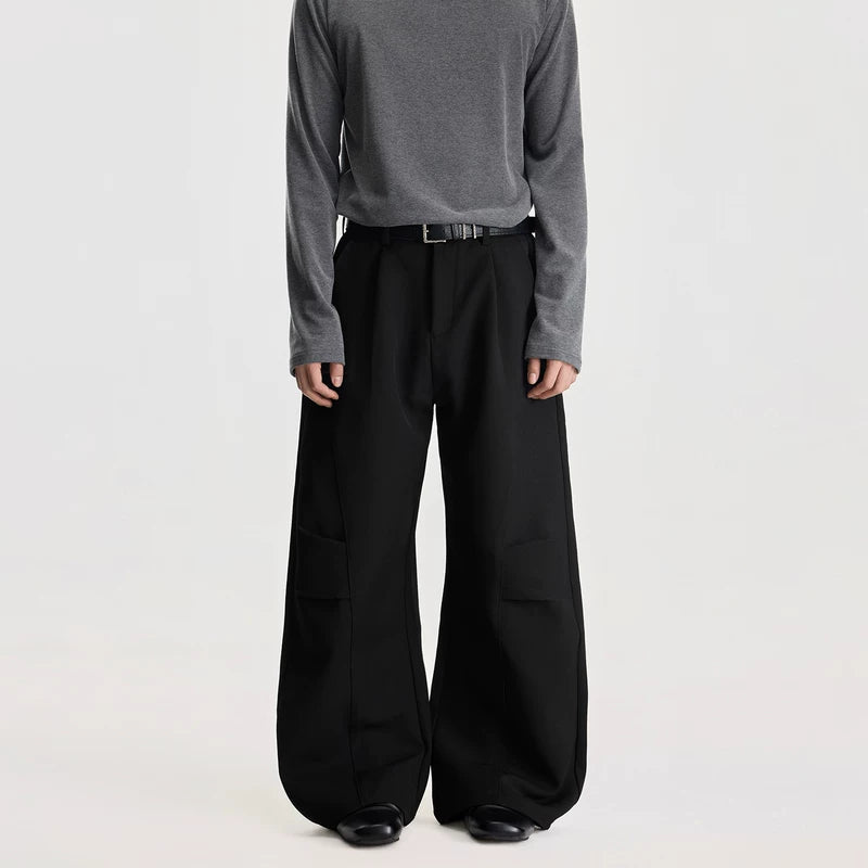 بنطلونات فستان واسعة الساق بتصميم مريح 