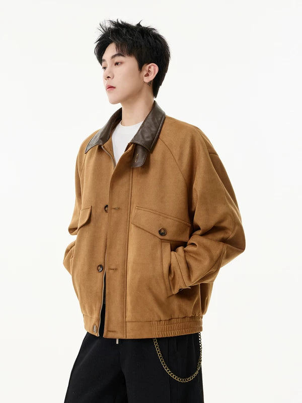 جاكيت عمل من جلد صناعي مع طوق من جلد السويد 