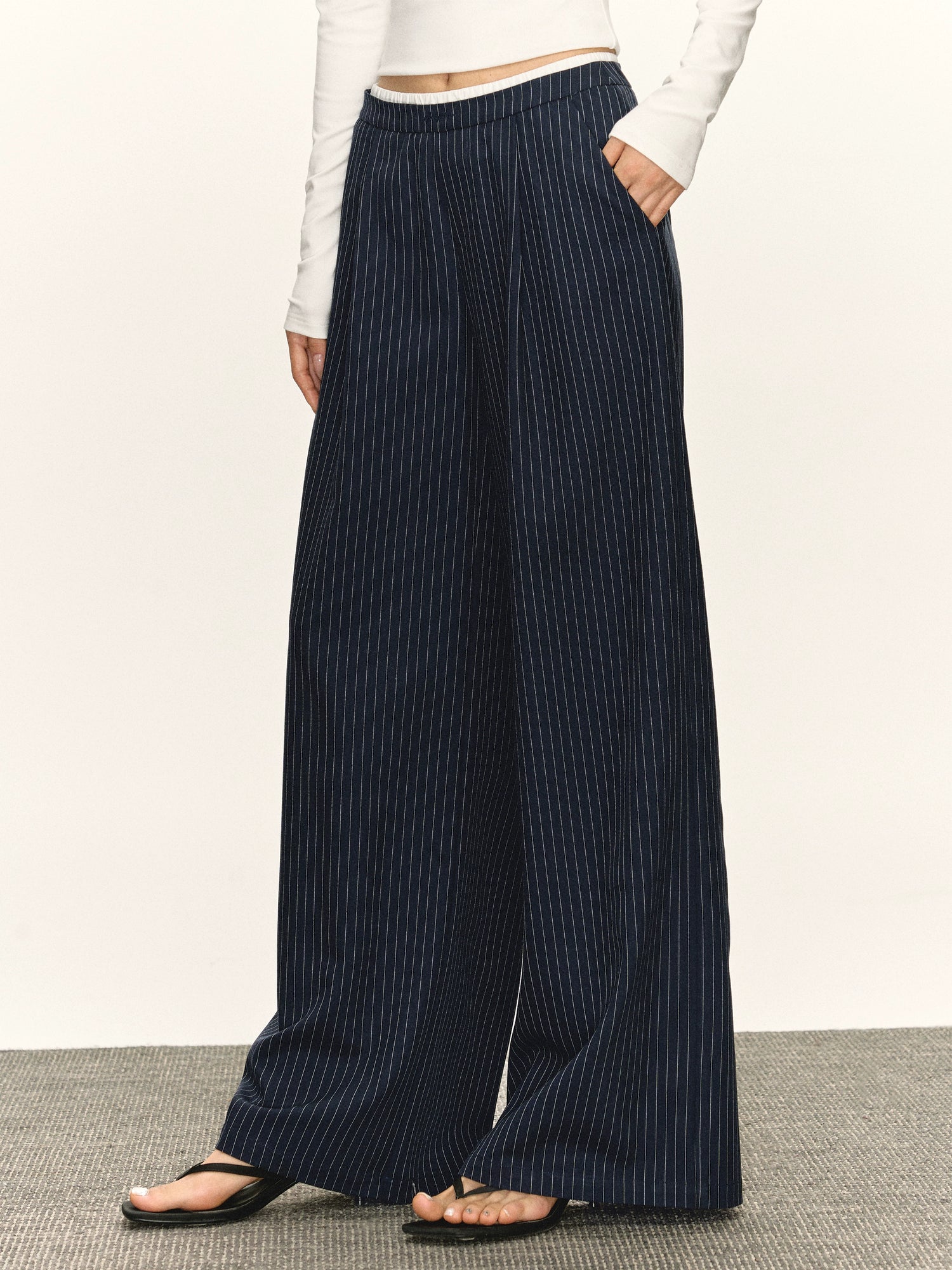 بنطلون واسع غير رسمي مخطط 