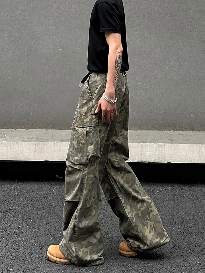 Loose-fit Camouflage Cargo Pants