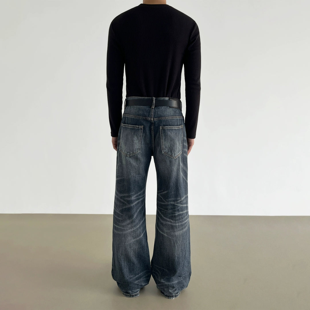 جينز بانتس مستقيم الساق مع حافة مضطربة 