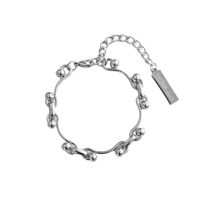 undefined,5878370923250