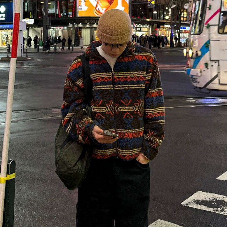 Jaqueta de Zíper de Lã de Cordeiro com Padrão Étnico 
