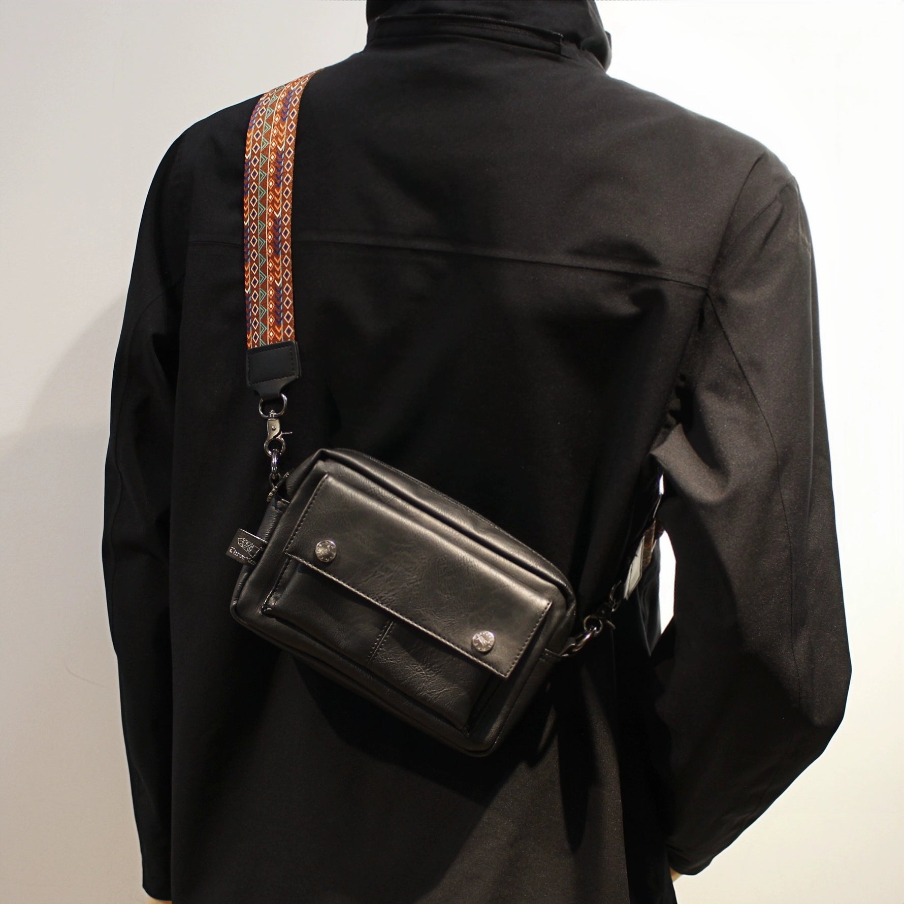 undefined,5760441764250