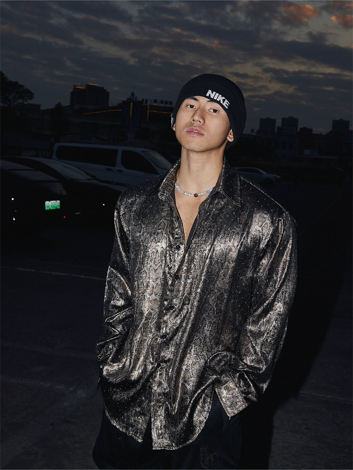 Reflektierende Langarm-Button-Up Urlaubshemd 