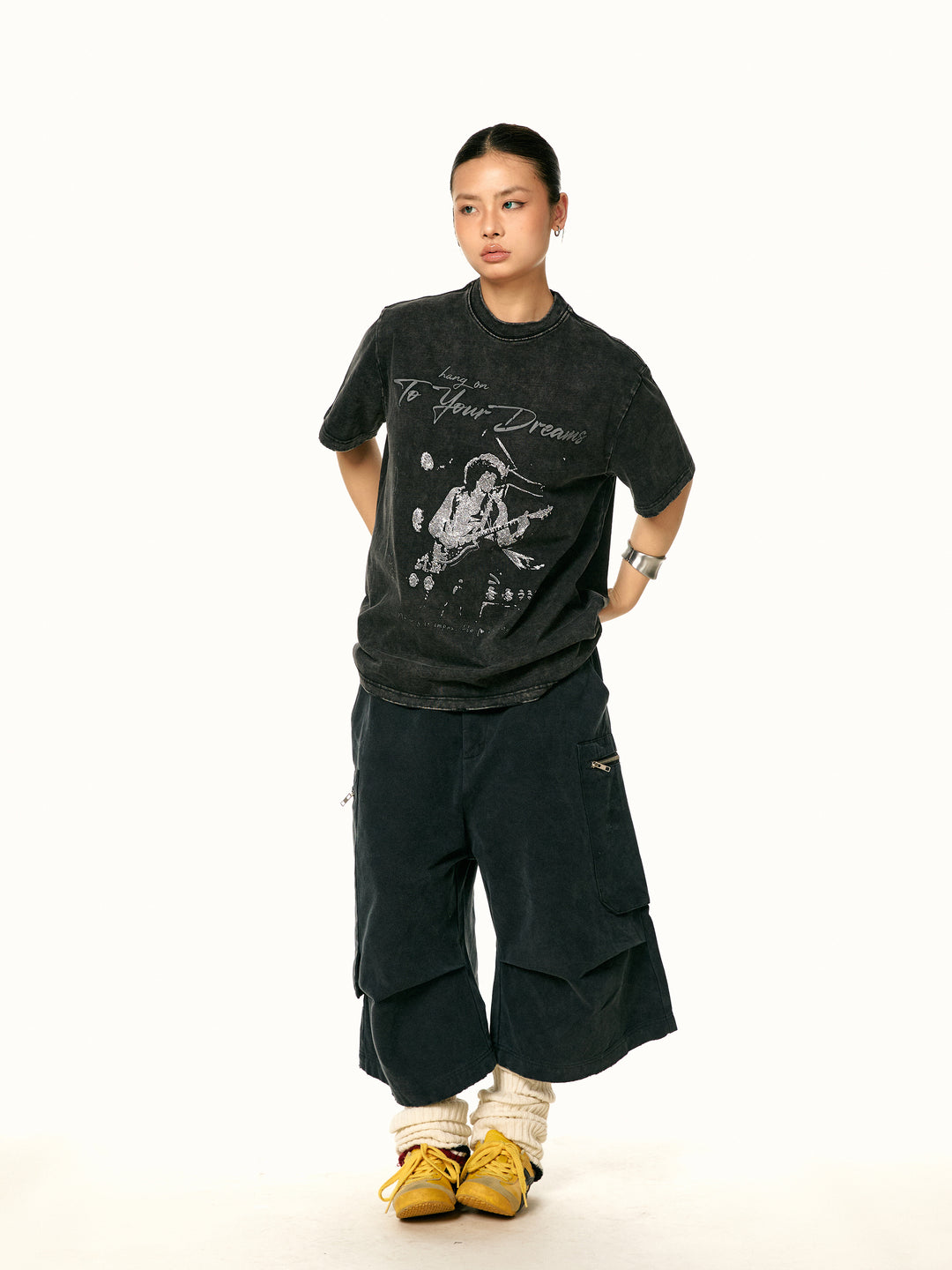 Retro Graphic Washed Short-Sleeve T-shirt